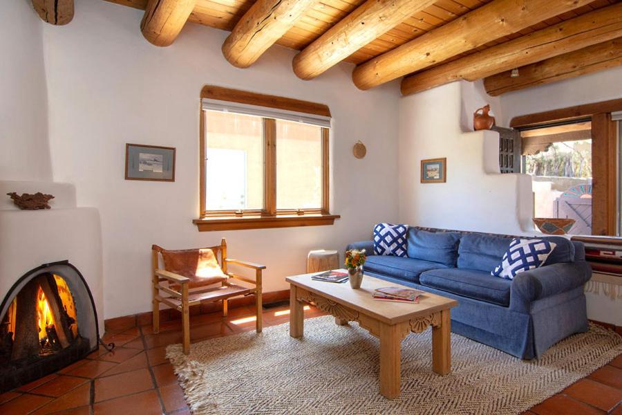 Aparthotel Brisas De *