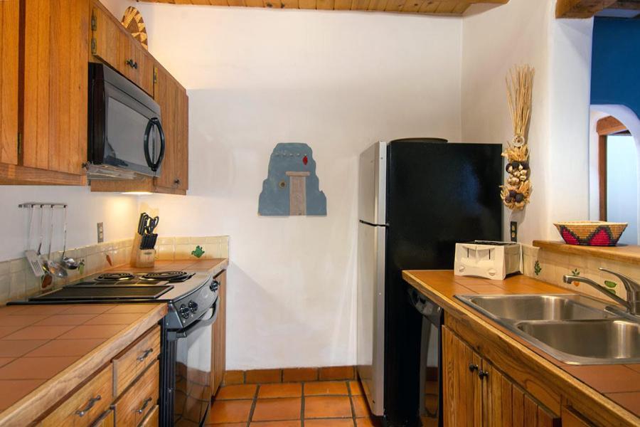 Aparthotel Brisas De *